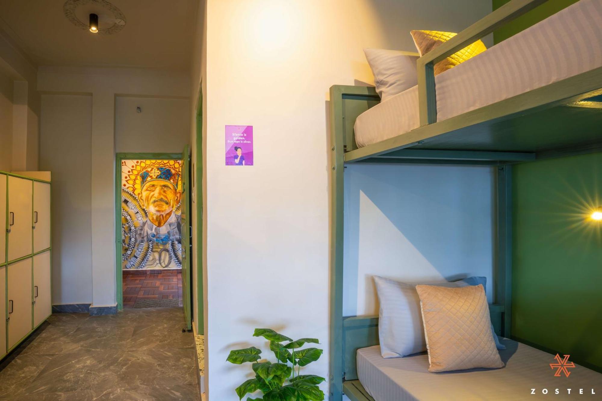Zostel Dharamkot Hostel McLeod Ganj Buitenkant foto