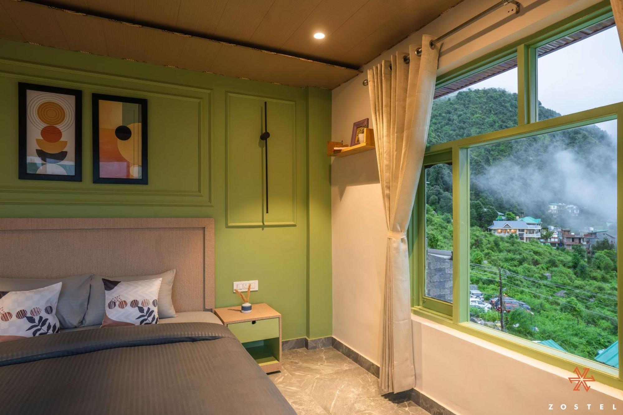 Zostel Dharamkot Hostel McLeod Ganj Buitenkant foto