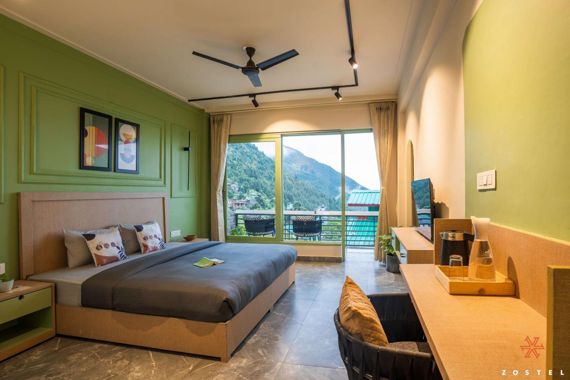 Zostel Dharamkot Hostel McLeod Ganj Buitenkant foto
